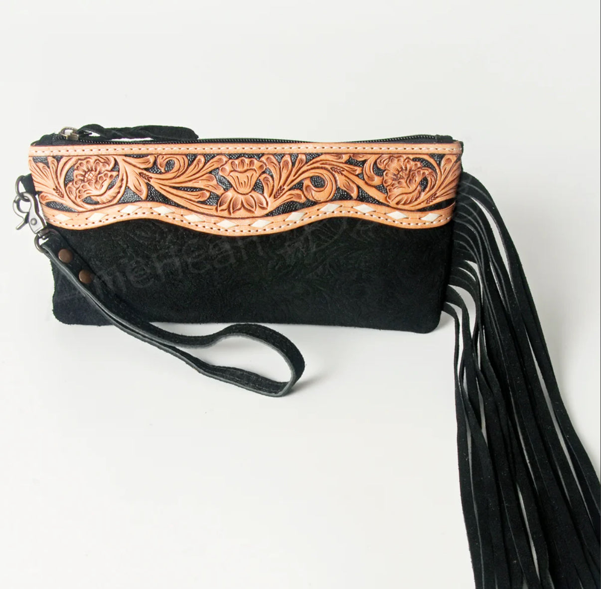 Black Sally Wristlet